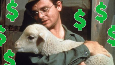 Photo of Gary Burghoff turned down millions when M*A*S*H begged him to come back