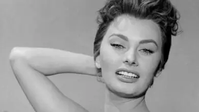Photo of Sophia Loren’s Anti-Aging Secret Is an ‘Odd’ Bath