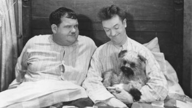 Photo of And now a choice of endings… Laurel and Hardy in “Laughing Gravy” 1931.