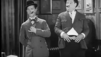 Photo of Watching the Detectives Laurel and Hardy – Do Detectives Think? (1927). This one is the real thing…