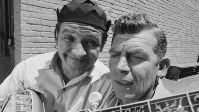 Photo of ‘The Andy Griffith Show’: ‘Goober Pyle’ Actor George Lindsey Also Appeared on ‘M*A*S*H’