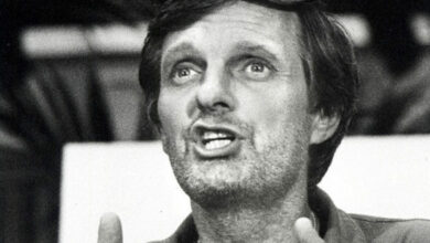 Photo of ‘M*A*S*H’: Alan Alda Spoke Out on Cursing, Doesn’t Think ‘Gutter Language Outta Have the Power’ it Does