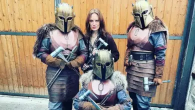 Photo of The Mandalorian Star Poses With Screen Accurate Armorer Cosplayers