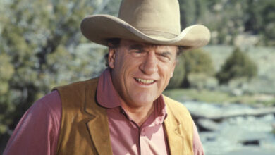 Photo of ‘Gunsmoke’: James Arness Revealed Why He Didn’t Have Much Input on Show’s Storylines in 2002 Interview