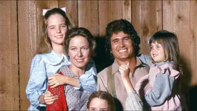 Photo of Little House on the Prairie’s Melissa Gilbert on Aging: ‘I Finally Feel Comfortable in My Own Skin’