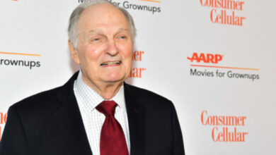 Photo of ‘M*A*S*H’ Star Alan Alda Explained Keeping Optimism While Battling Parkinson’s: ‘Terrific Puzzle to Solve’