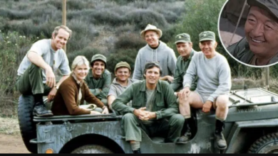 Photo of One ‘M*A*S*H’ Star Got His Start In Hollywood After Changing A Flat Tire